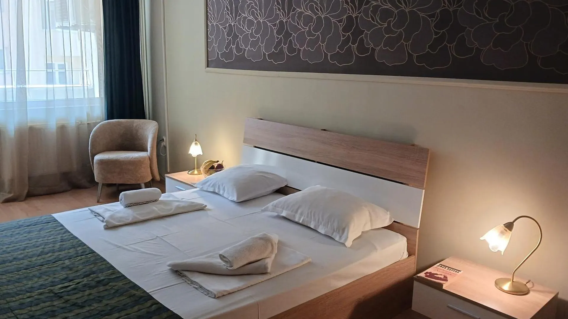 Hotel Sorbona Varna 2*,  Bulgaria